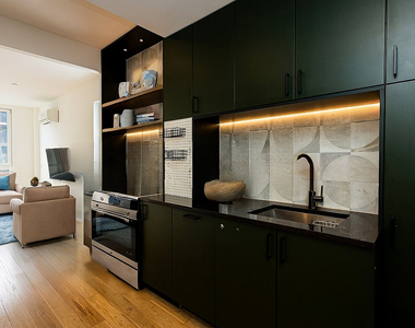 1052 Greene Ave 11221 - Photo Thumbnail 13