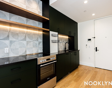 1052 Greene Ave 11221 - Photo Thumbnail 11