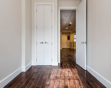 316 Patchen Ave  1223 - Photo Thumbnail 6