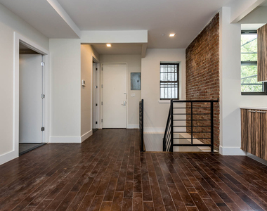 316 Patchen Ave  1223 - Photo Thumbnail 5