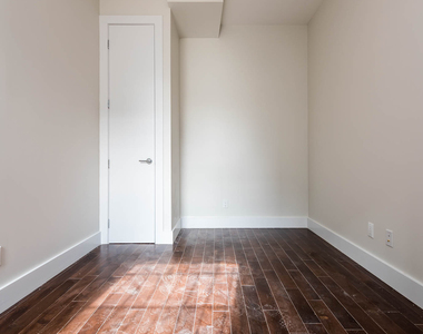 316 Patchen Ave  1223 - Photo Thumbnail 9