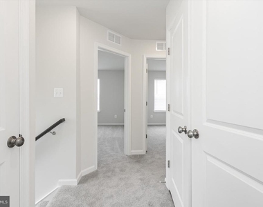 405 17th Avenue - Photo Thumbnail 15