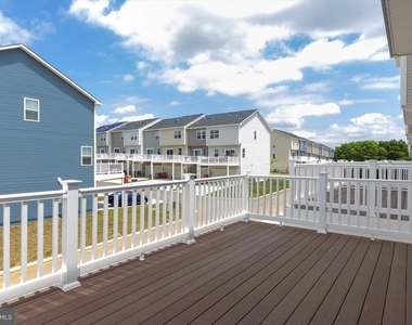 405 17th Avenue - Photo Thumbnail 14