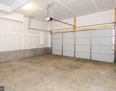 405 17th Avenue - Photo Thumbnail 28