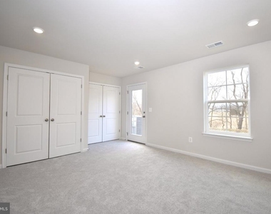 99 Gray Silver Road - Photo Thumbnail 6