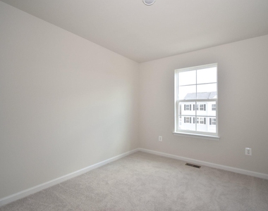 99 Gray Silver Road - Photo Thumbnail 24
