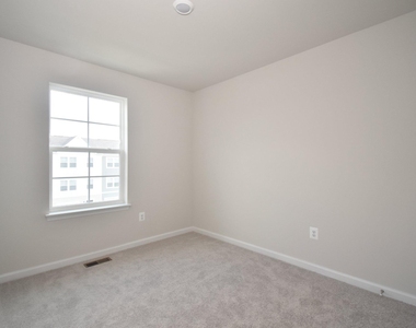 99 Gray Silver Road - Photo Thumbnail 22