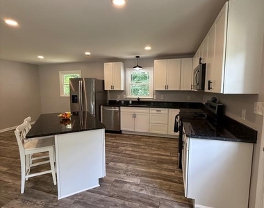 238 Betty Lewis Drive - Photo Thumbnail 6