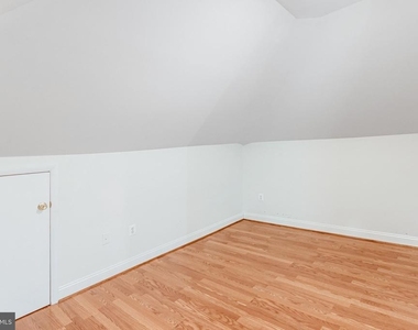 8753 Signal Hill Road - Photo Thumbnail 19
