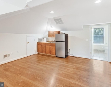 8753 Signal Hill Road - Photo Thumbnail 22