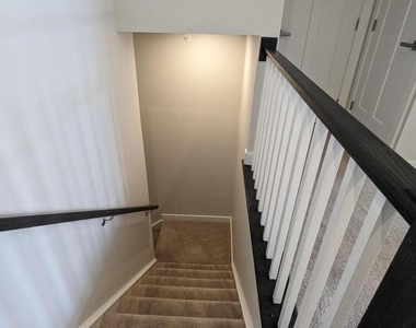 42595 Burbank Terrace - Photo Thumbnail 11