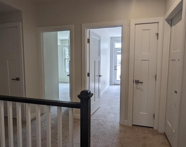 42595 Burbank Terrace - Photo Thumbnail 18