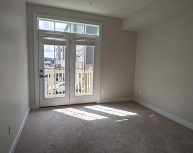 42595 Burbank Terrace - Photo Thumbnail 20