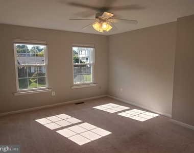 345 Silver Ridge Drive - Photo Thumbnail 12