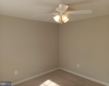 345 Silver Ridge Drive - Photo Thumbnail 19