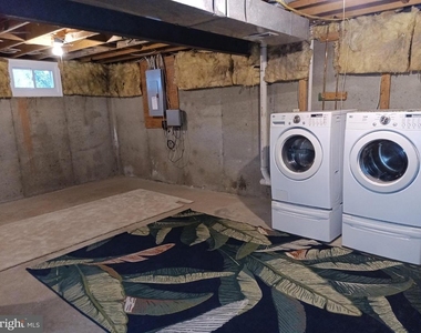345 Silver Ridge Drive - Photo Thumbnail 27