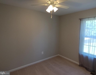 345 Silver Ridge Drive - Photo Thumbnail 20