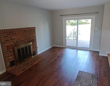 345 Silver Ridge Drive - Photo Thumbnail 7