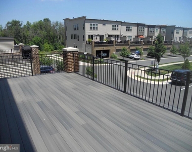 22806 Breezy Hollow Drive - Photo Thumbnail 22