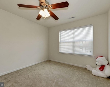 22677 Flowing Spring Square - Photo Thumbnail 22