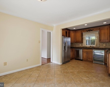 4607 Marshall Hall Lane - Photo Thumbnail 17