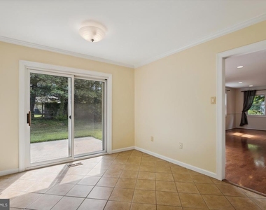 4607 Marshall Hall Lane - Photo Thumbnail 16