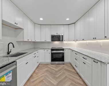 2852 Cedarest Road - Photo Thumbnail 12