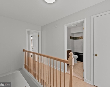 2852 Cedarest Road - Photo Thumbnail 20