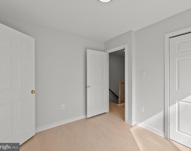 2852 Cedarest Road - Photo Thumbnail 18