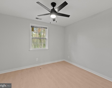 2852 Cedarest Road - Photo Thumbnail 25