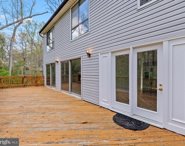 2852 Cedarest Road - Photo Thumbnail 2
