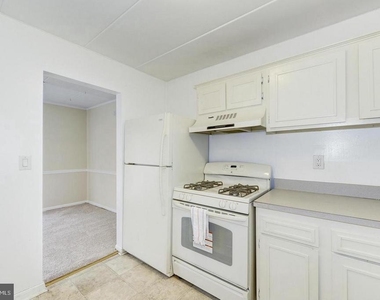 2624 Fort Farnsworth Road - Photo Thumbnail 10