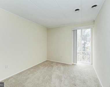 2624 Fort Farnsworth Road - Photo Thumbnail 16