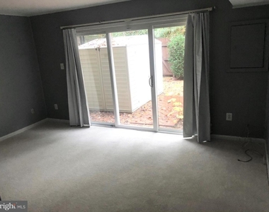 8550 Barrington Court - Photo Thumbnail 14