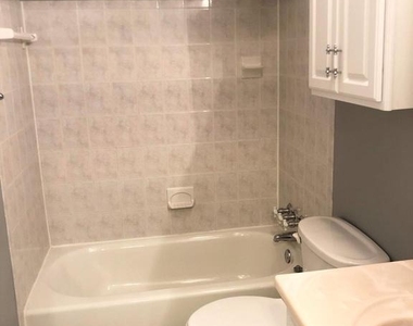 8550 Barrington Court - Photo Thumbnail 17