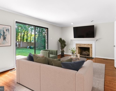 6294 Dunaway Court - Photo Thumbnail 5