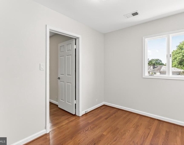6294 Dunaway Court - Photo Thumbnail 38