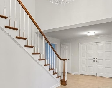 6294 Dunaway Court - Photo Thumbnail 11