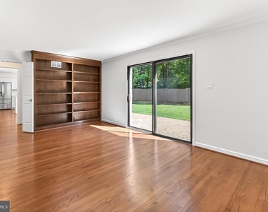 6294 Dunaway Court - Photo Thumbnail 27