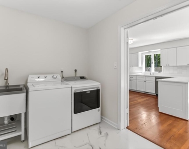 6294 Dunaway Court - Photo Thumbnail 25