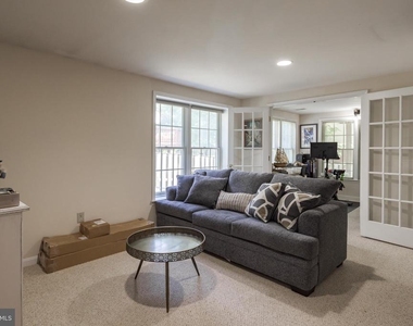 3945 Kathryn Jean Court - Photo Thumbnail 2