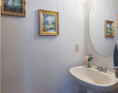 3945 Kathryn Jean Court - Photo Thumbnail 14