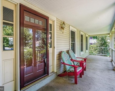 3307 Flintwood Court - Photo Thumbnail 4