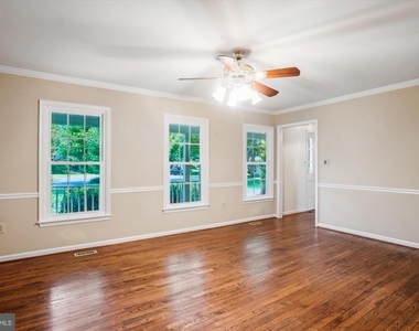 3307 Flintwood Court - Photo Thumbnail 7
