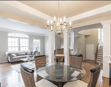7011 Stone Inlet Drive - Photo Thumbnail 7