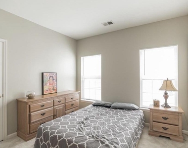 7011 Stone Inlet Drive - Photo Thumbnail 32