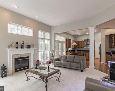 7011 Stone Inlet Drive - Photo Thumbnail 24