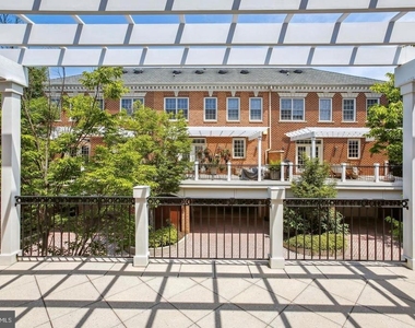 7022 Little Leaf Linden Lane - Photo Thumbnail 16