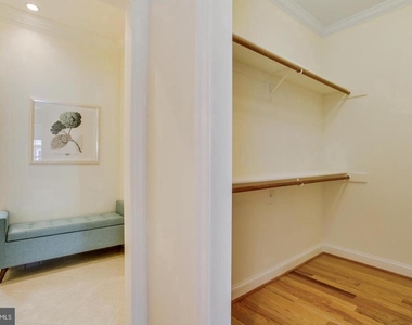 7022 Little Leaf Linden Lane - Photo Thumbnail 27