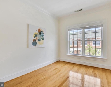 7022 Little Leaf Linden Lane - Photo Thumbnail 32